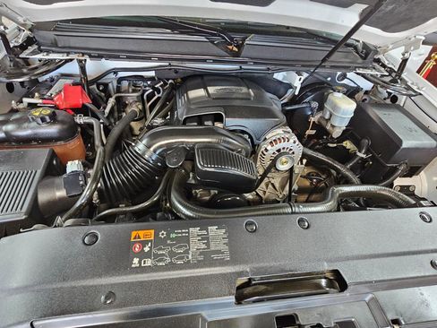 Used 2012 GMC Yukon SLT w/ SLT-2 Equipment Package image 45