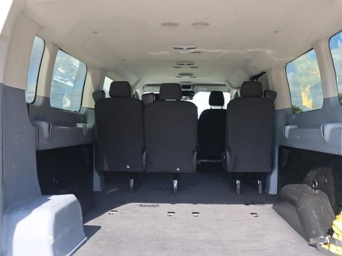 Used 2016 Ford Transit 350 XLT image 21