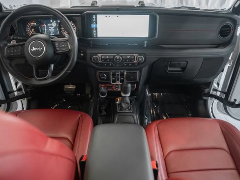 Used 2024 Jeep Wrangler Unlimited Rubicon 392 AWD/4WD image 34