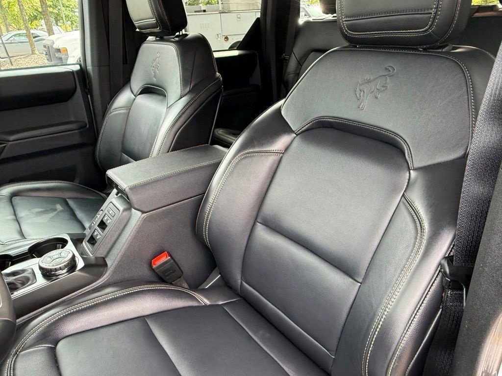 Used 2025 Ford Bronco Badlands AWD/4WD image 29