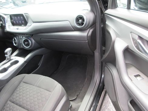 Certified 2021 Chevrolet Blazer LT AWD/4WD image 19
