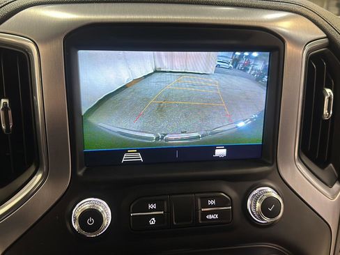 Used 2022 GMC Sierra 1500 Elevation image 25