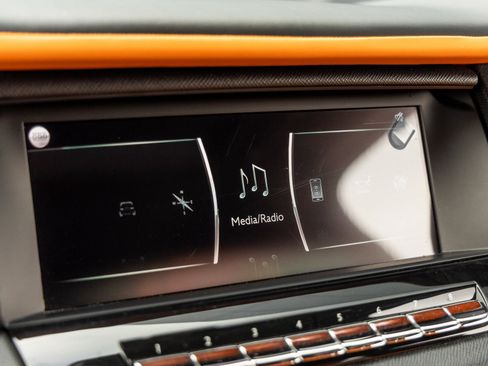 Used 2022 Rolls-Royce Cullinan image 31