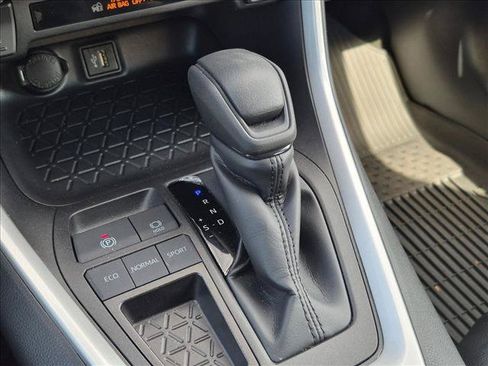 Certified 2025 Toyota RAV4 LE FWD image 11