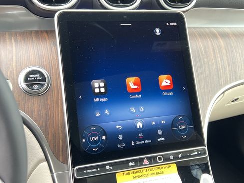 New 2026 Mercedes-Benz GLC 300 4MATIC image 18