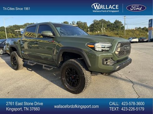 Used 2021 Toyota Tacoma TRD Off-Road w/ TRD Premium Off Road Package AWD/4WD image 1