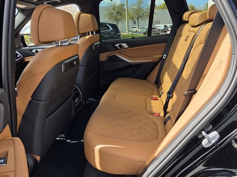 New 2026 BMW X5 M60i image 11