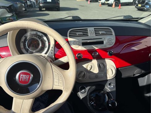 Used 2015 FIAT 500 Pop FWD image 10