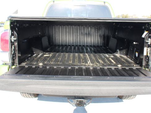 Certified 2023 Toyota Tacoma TRD Sport image 18