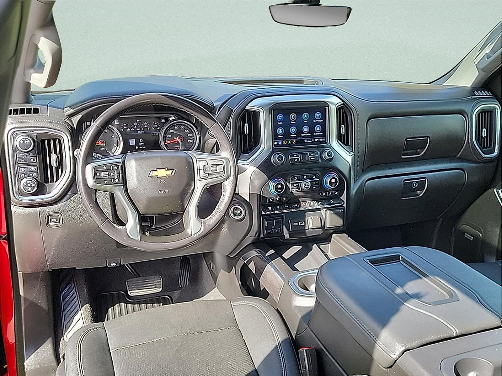 Used 2022 Chevrolet Silverado 2500 LTZ w/ LTZ Plus Package AWD/4WD image 16