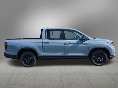 New 2026 Honda Ridgeline Black Edition image 6