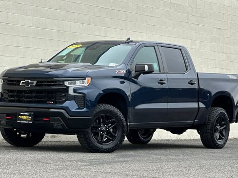 Used 2023 Chevrolet Silverado 1500 LT Trail Boss w/ LT Trail Boss Premium Package AWD/4WD image 8