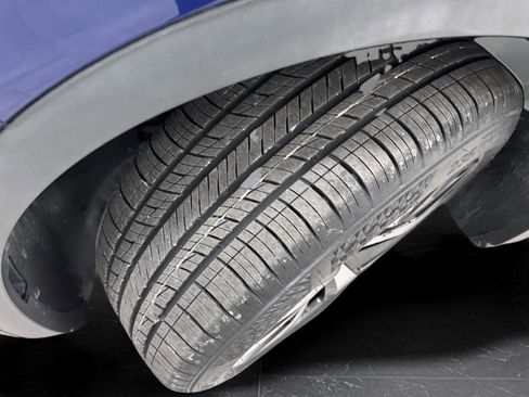 Used 2021 Volkswagen ID.4 Pro S w/ Gradient Package image 36