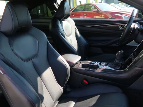 Used 2020 INFINITI Q60 Red Sport 400 w/ Proactive Package image 23