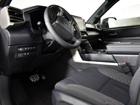 New 2026 Toyota Tundra SR5 AWD/4WD image 17
