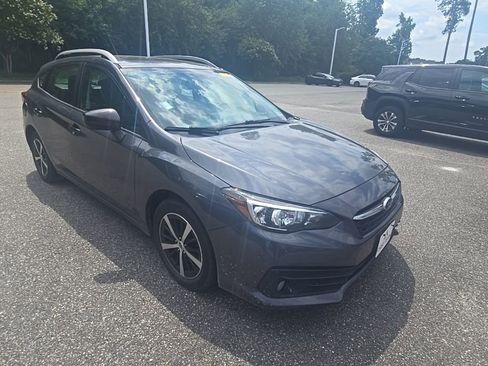 Used 2022 Subaru Impreza 2.0i Premium AWD/4WD image 3