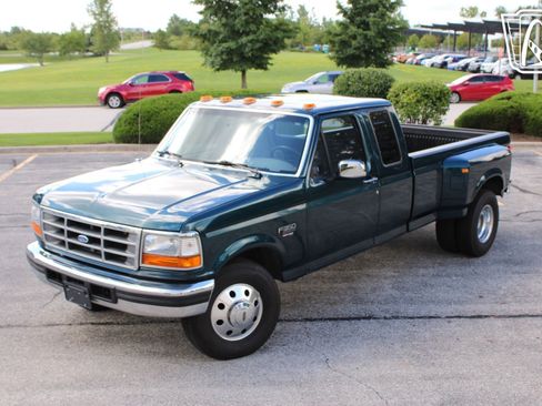 Used 1996 Ford F350 2WD SuperCab DRW image 3