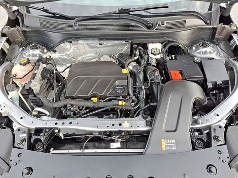 Used 2024 Chevrolet Trax LS image 27