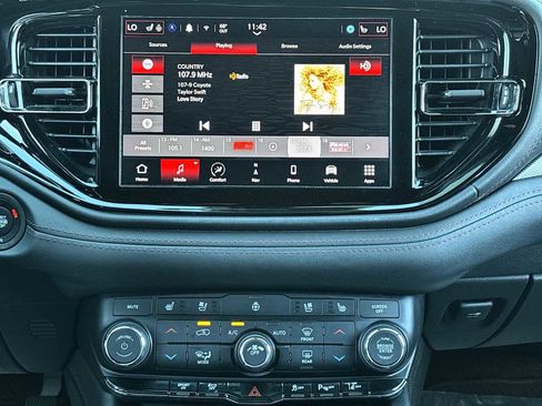 Used 2022 Dodge Durango R/T image 18