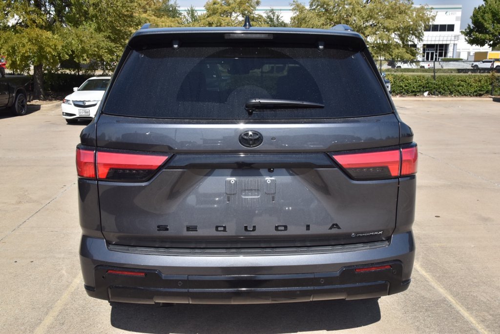 Used 2026 Toyota Sequoia Platinum AWD/4WD image 6