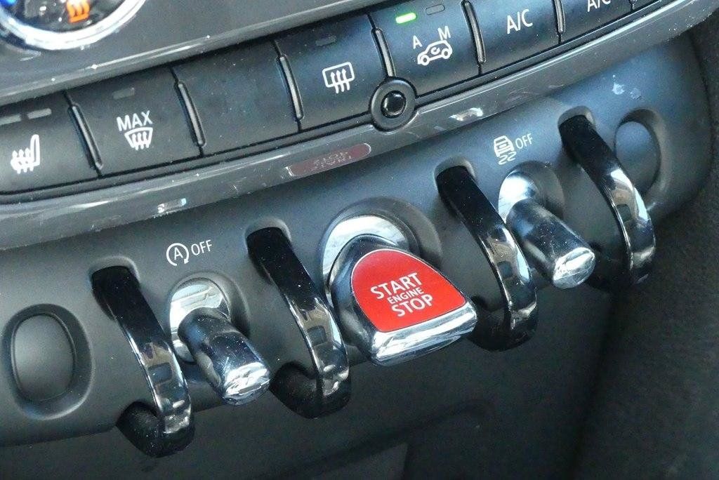 Used 2020 MINI Cooper Countryman FWD image 24