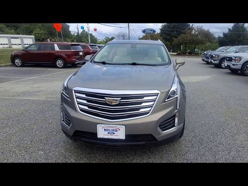 Used 2019 Cadillac XT5 Luxury AWD/4WD image 3