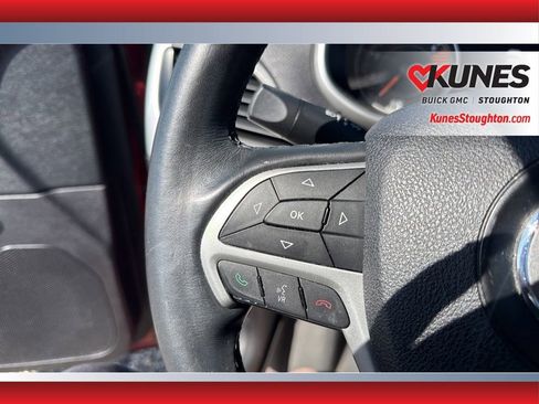 Used 2016 Jeep Cherokee Limited AWD/4WD image 26