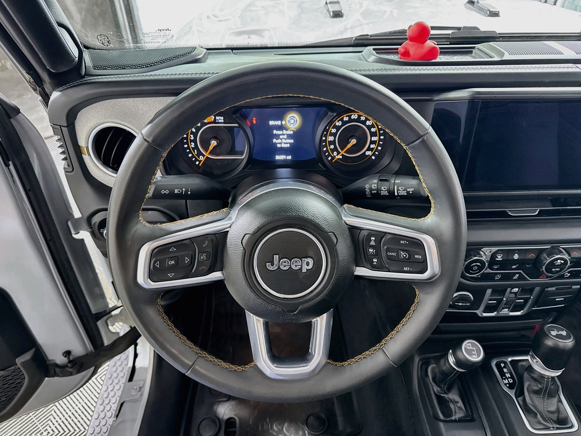 Used 2024 Jeep Wrangler Unlimited Sahara w/ Technology Group AWD/4WD image 16