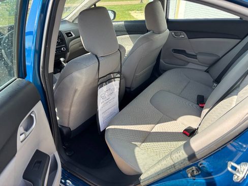 Used 2015 Honda Civic LX image 3