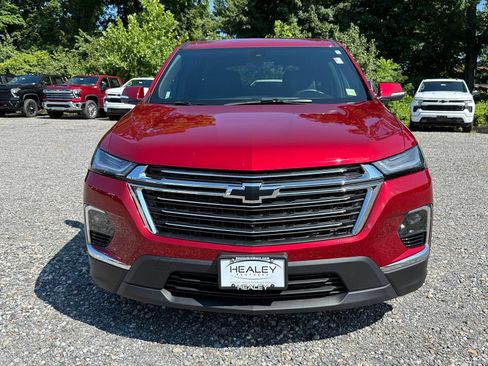 Certified 2023 Chevrolet Traverse LT w/ LT Premium Package AWD/4WD image 2