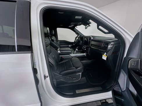 Used 2024 Ford F150 Platinum w/ Equipment Group 702A High AWD/4WD image 30