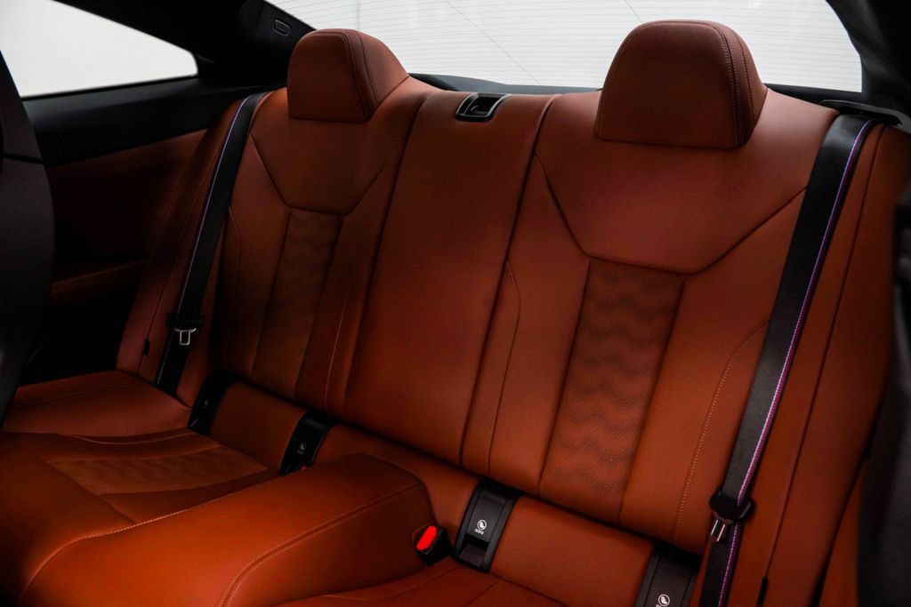 Used 2025 BMW M4 Competition RWD image 18