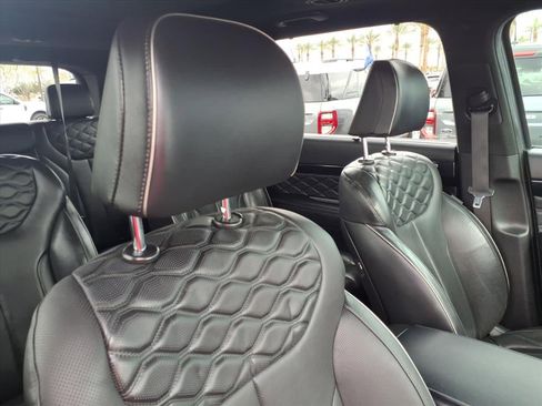 Used 2020 Hyundai Palisade Limited image 12