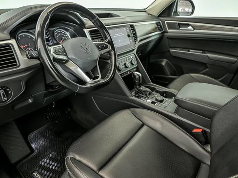 Used 2021 Volkswagen Atlas SE w/ Towing Package AWD/4WD image 11