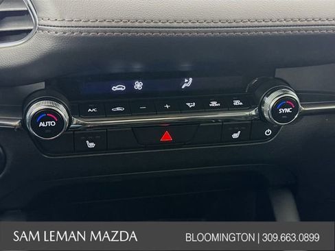 Used 2025 MAZDA MAZDA3 s image 5