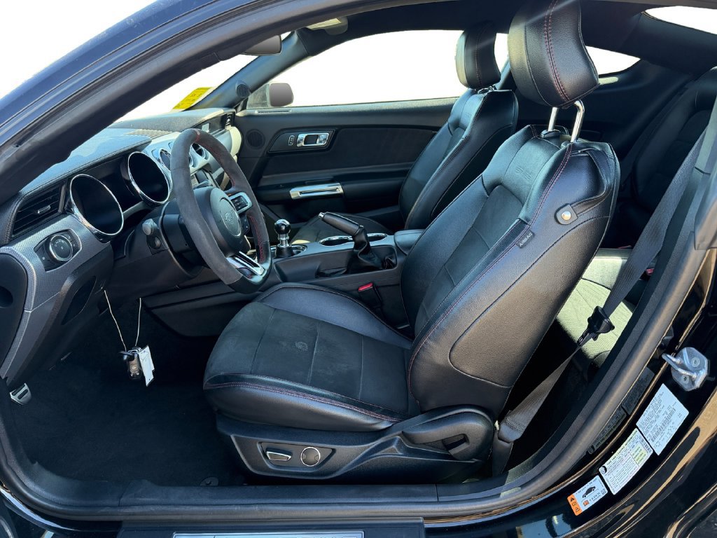 Used 2017 Ford Mustang GT Premium w/ Equipment Group 401A RWD image 9