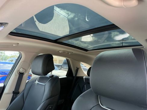 Used 2025 Genesis GV70 2.5T w/ Advanced Package image 22