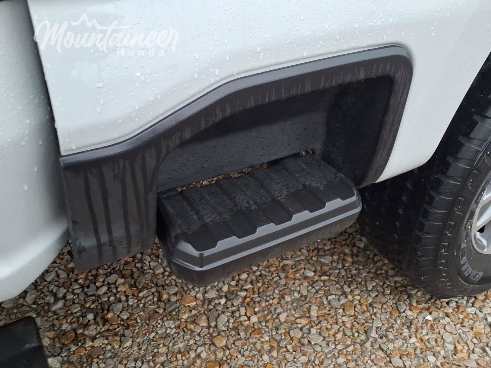 Used 2026 Ford F250 Lariat AWD/4WD image 11