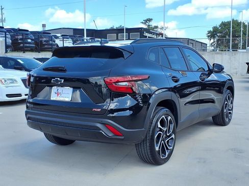 Used 2026 Chevrolet Trax RS w/ Driver Confidence Package FWD image 6