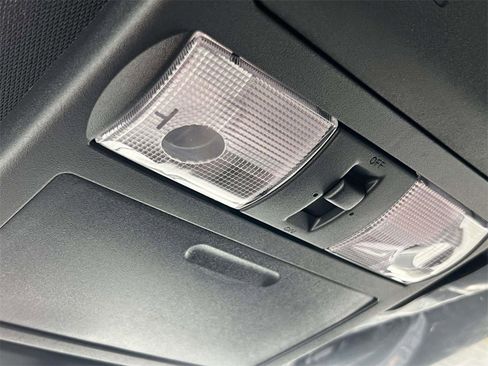 New 2025 Nissan Frontier PRO-4X image 11