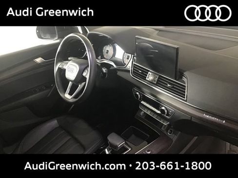 Used 2023 Audi Q5 2.0T Premium w/ Convenience Package AWD/4WD image 24