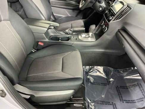 Used 2022 Subaru Crosstrek 2.0i AWD/4WD image 14