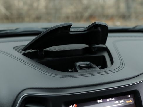 Used 2022 Jeep Cherokee Latitude Lux w/ Sun & Sound Group image 13