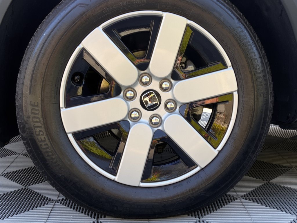 Certified 2024 Honda Prologue EX image 13