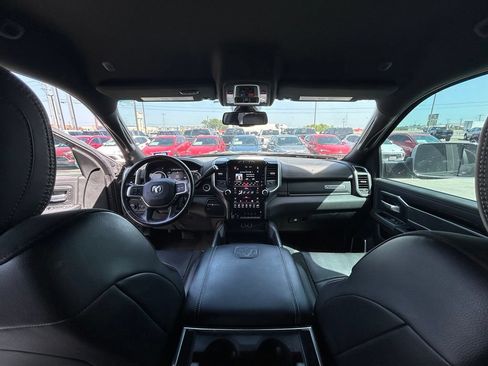 Used 2021 RAM 2500 Laramie AWD/4WD image 9