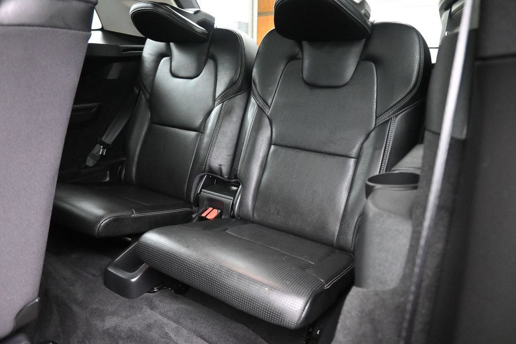 Used 2017 Volvo XC90 T6 Inscription w/ Vision Package AWD/4WD image 40