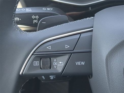 Used 2025 Audi Q7 3.0T Premium Plus image 27