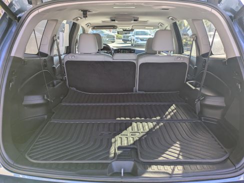 Certified 2021 Honda Pilot Touring image 16