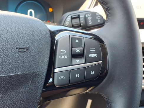 Used 2023 Ford Escape Platinum w/ Premium Technology Package AWD/4WD image 23