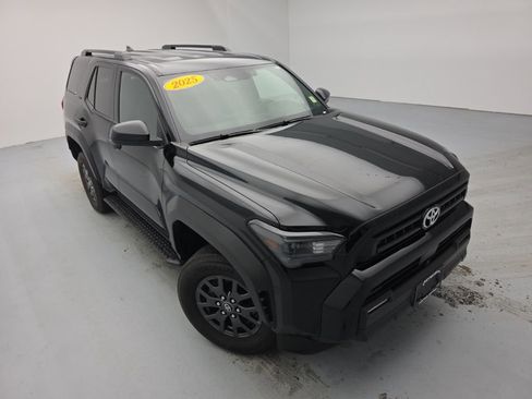 Used 2025 Toyota 4Runner SR5 image 2